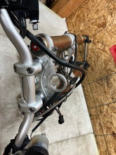 Load image into Gallery viewer, 43735535