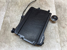 Load image into Gallery viewer, 46950084