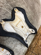 Load image into Gallery viewer, 05 06 2004 2005 2006 YAMAHA YZFR1 YZF R1 FRONT REAR RIDER PASSENGER SEATS PAIR