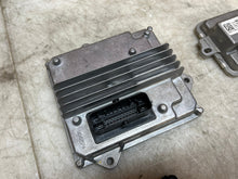 Load image into Gallery viewer, 45355370