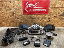 Load image into Gallery viewer, 14 15 16 17 18 BMW R1200 R1200RT 1200RT LOCK SET KET SET IGNITION CLUSTER ECU