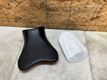 Load image into Gallery viewer, 08 09 10 2009 2010 SUZUKI GSXR GSX-R 600 750 FRONT RIDER SEAT PAD REAR SOLO COWL