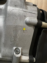 Load image into Gallery viewer, 46117820