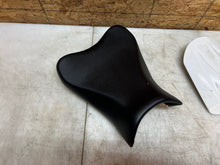 Load image into Gallery viewer, 08 09 10 2009 2010 SUZUKI GSXR GSX-R 600 750 FRONT RIDER SEAT PAD REAR SOLO COWL