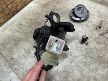 Load image into Gallery viewer, 46949963