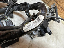 Load image into Gallery viewer, 44300756