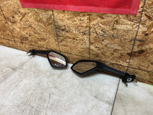 Load image into Gallery viewer, 13 14 15 16 17 TRIUMPH DAYTONA 675R 675 R REAR VIEW MIRROR MIRRORS PAIR WING