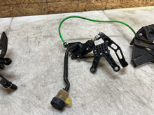 Load image into Gallery viewer, 43777637