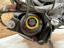 Load image into Gallery viewer, 06 07 2006 2007 SUZUKI GSX-R GSXR 600 750 HEADLIGHT HEAD LIGHT HEADLAMP LAMP