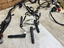 Load image into Gallery viewer, 46900233