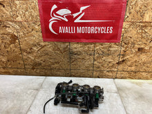 Load image into Gallery viewer, 08 09 10 2008 2009 2010 SUZUKI GSXR GSX-R 600 750 THROTTLE BODIES BODY INTAKE