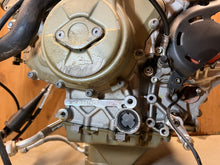 Load image into Gallery viewer, 46404064