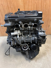 Load image into Gallery viewer, 46695237