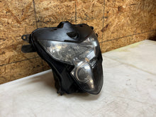 Load image into Gallery viewer, 04 05 SUZUKI GSXR GSX-R 600 750 GSXR750 GSXR600 HEADLIGHT HEAD LIGHT HEAD LAMP