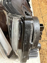 Load image into Gallery viewer, 45383541