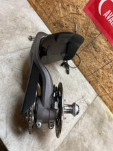 Load image into Gallery viewer, 44032885