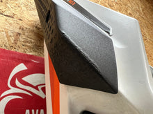 Load image into Gallery viewer, 43690011