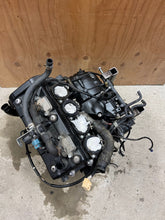 Load image into Gallery viewer, 2006 2007 06 07 YAMAHA YZFR6 YZF R6 R ENGINE MOTOR GARUNTEED 30 DAY WARRANTY