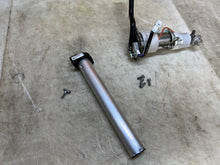 Load image into Gallery viewer, 46210230