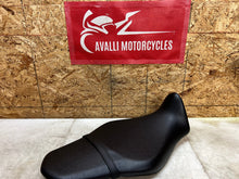 Load image into Gallery viewer, 2021 20 21 22 23 24 YAMAHA MT09 MT-09 MT 09 RIDERS SEAT FRONT SEAT PAD CUSION