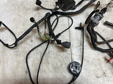 Load image into Gallery viewer, 44300756