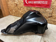 Load image into Gallery viewer, 46920211