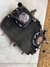 Load image into Gallery viewer, 09 10 12 13 14 15 16 YAMAHA YZFR6 YZF R6 RADIATOR RAD ENGINE COOLER COOLING FAN