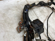 Load image into Gallery viewer, 44300156