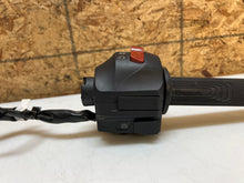 Load image into Gallery viewer, 18 19 20 21 HUSQVARNA VITPILEN 401 RIGHT BAR SWITCH CUBE ON OFF SWITCH THROTTLE