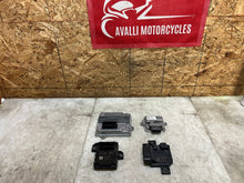 Load image into Gallery viewer, 45355370