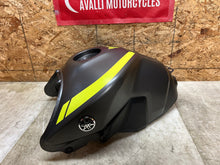 Load image into Gallery viewer, 46696203