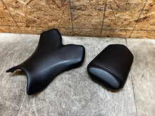 Load image into Gallery viewer, 05 06 2004 2005 2006 YAMAHA YZFR1 YZF R1 FRONT REAR RIDER PASSENGER SEATS PAIR