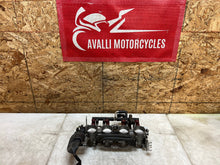 Load image into Gallery viewer, 08 09 10 2009 2010 SUZUKI GSXR GSX-R 600 750 THROTTLE BODIES BODY INTAKE FUEL