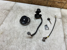 Load image into Gallery viewer, 06 07 2006 2007 SUZUKI GSX-R GSXR 600 750 LOCK SET KEY SET IGNITION SWITCH CAP