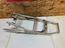 Load image into Gallery viewer, 99 00 01 02 1999 2000 2001 2002 YAMAHA YZFR6 YZF R6 SUBFRAME REAR BACK SUB FRAME