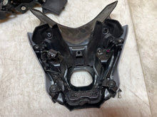 Load image into Gallery viewer, 2021 18 19 20 21 22 23 24 YAMAHA MT09 MT-09 MT 09 HEAD LIGHT HEADLIGHT PROJECTOR