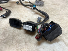 Load image into Gallery viewer, 46900233