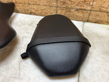 Load image into Gallery viewer, 20 21 22 23 24 25 YAMAHA MT 07 MT-07 MT07 FRONT & REAR SEATS SEAT PASSENGER PAIR