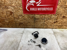 Load image into Gallery viewer, 08 09 10 2008 2009 2010 SUZUKI GSXR GSX-R 600 750 LOCK SET KEY SET INGNITION CAP