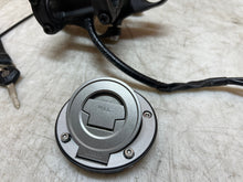 Load image into Gallery viewer, 20 21 22 23 24 25 YAMAHA MT 07 MT-07 MT07 LOCK SET KEY SET IGNITION TRIPLE TREE