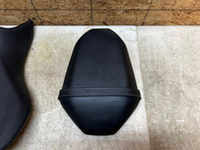 Load image into Gallery viewer, 46950087