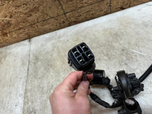 Load image into Gallery viewer, 46693965