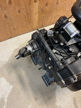 Load image into Gallery viewer, 43987396