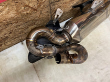 Load image into Gallery viewer, 45384371