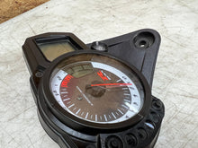 Load image into Gallery viewer, 08 09 10 2009 2010 SUZUKI GSXR GSX-R 600 750 INSTRUMENT GAUGE CLUSTER SPEEDO