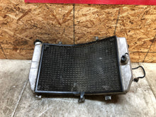 Load image into Gallery viewer, 01 02 03 2001-2003 SUZUKI GSXR GSX-R 600 750 RADIATOR RAD ENGINE COOLER COOLING