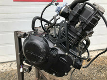 Load image into Gallery viewer, 18 19 2018 2019 SUZUKI GSX250R GSX 250 R GSXR250 COMPLETE ENGINE MOTOR TESTED