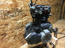 Load image into Gallery viewer, 2010-2016 BMW F650GS F 650 GS SERATO COMPLETE ENGINE MOTOR GUARANTEED VIDEO