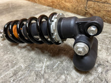 Load image into Gallery viewer, 17 18 19 20 21 22 23 SUZUKI GSX-R GSXR 600 750 REAR SHOCK ABSORBER BACK SPRING
