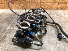 Load image into Gallery viewer, 03 04 2003 2004 KAWASAKI ZX6-R ZX6R 636 THROTTLE BODIES BODY FUEL INJECTION OEM